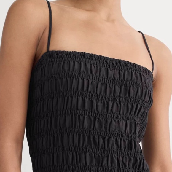 EVERLANE THE SMOCKED COLUMN BLACK DRESS - Picture 2 of 8